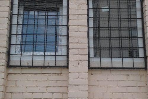 Недорогая решетка для окна на заказ